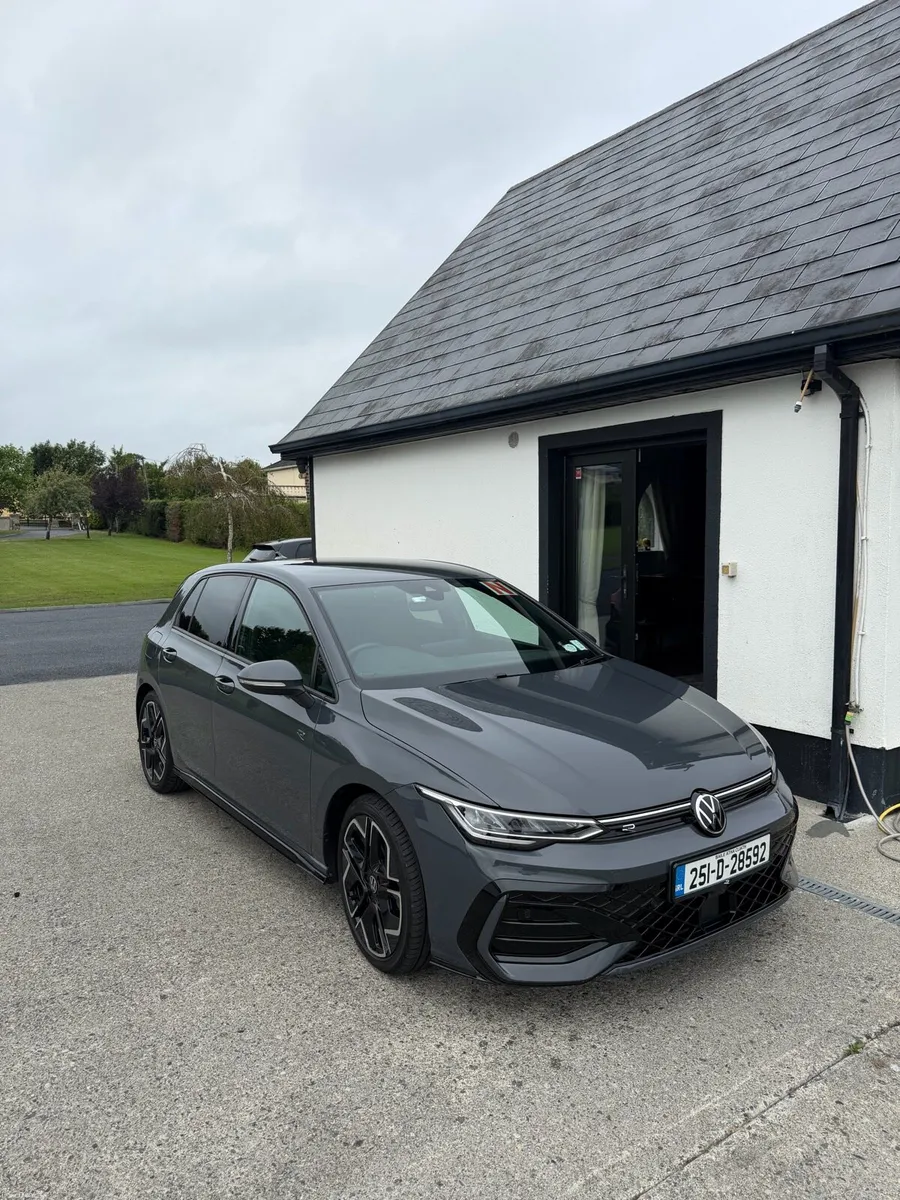 Volkswagen Golf R Line 251 - Image 4