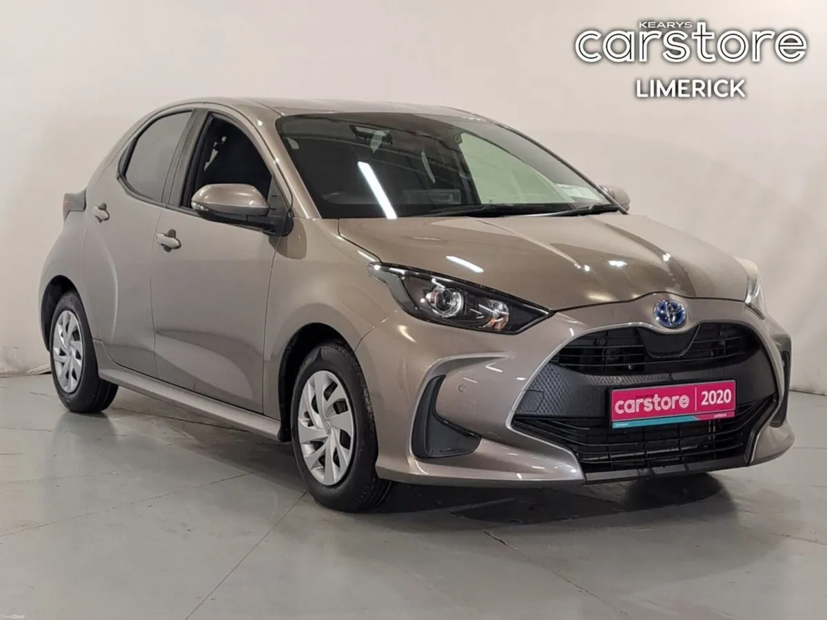 Toyota Yaris 1.5 - Image 1