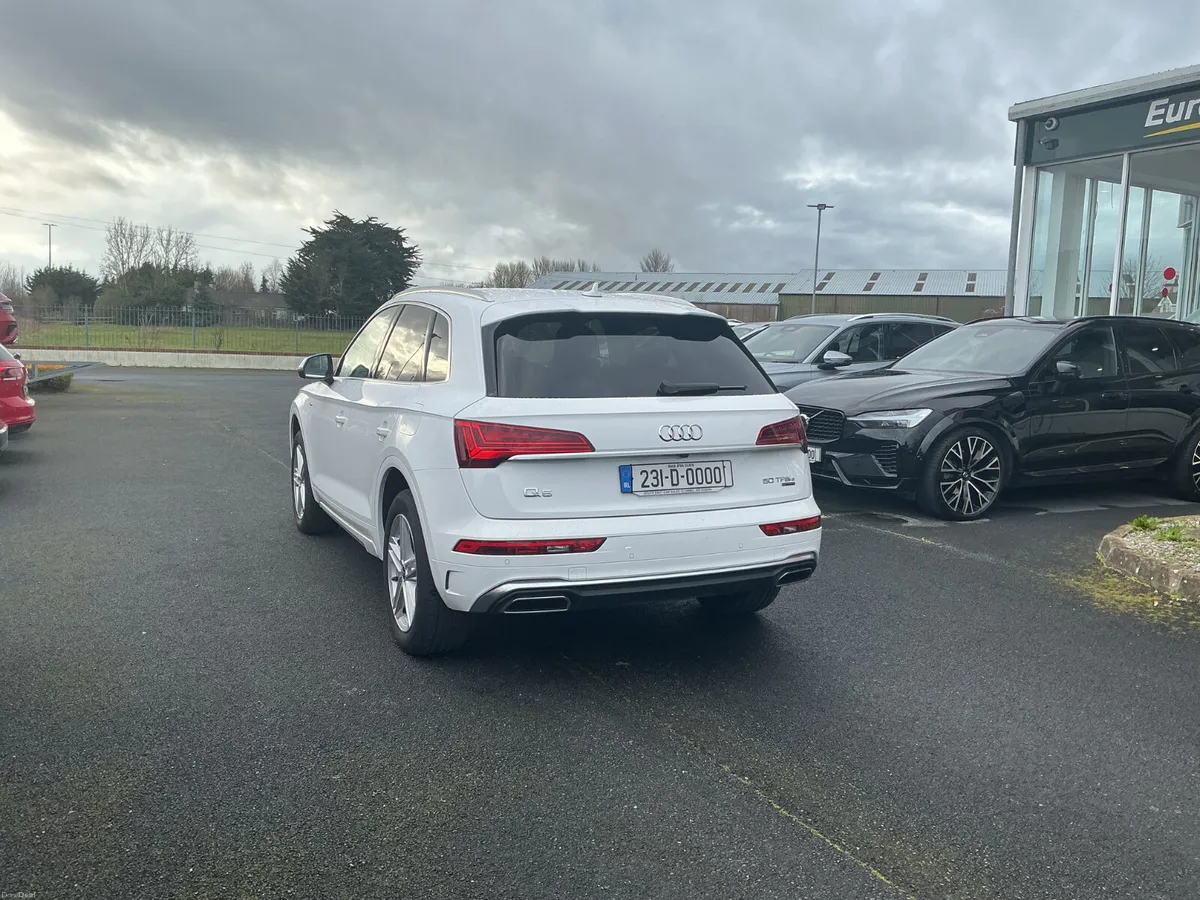 2023 AUDI Q5 S LINE 50 TFSI E QUATTRO - Image 6