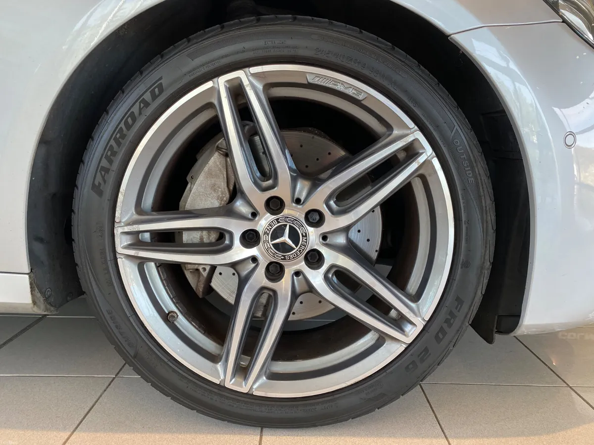Mercedes-Benz E-Class 2019 - Image 6
