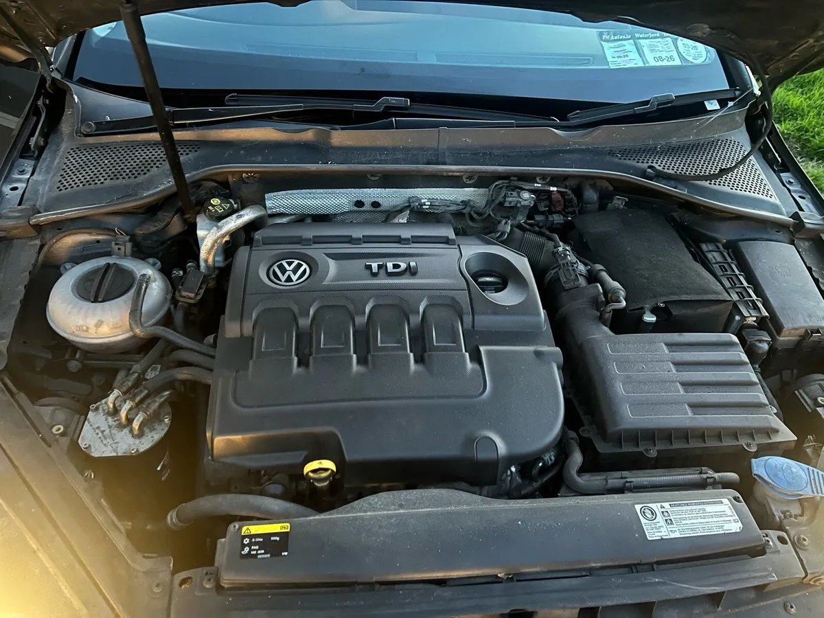 Car - Image 2