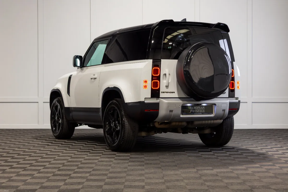 222 Land Rover Defender 90 D250 2 Seat Commercial - Image 4