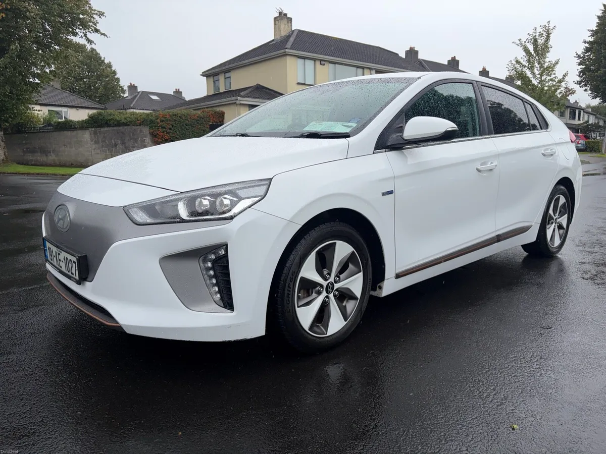 191 Hyundai ICONIQ NCT 01/27 - Image 5