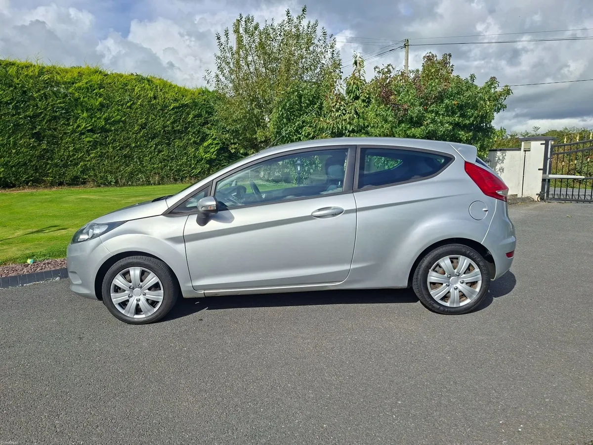 2012 FORD FIESTA 1.2 PETROL. - Image 2