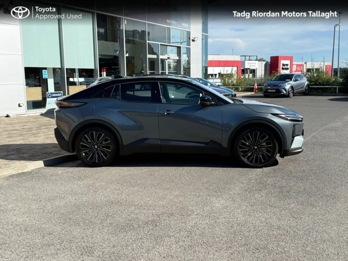 Toyota C-HR BEV PREMIER ** ONE MILLION KM / 10 YEA - Image 3