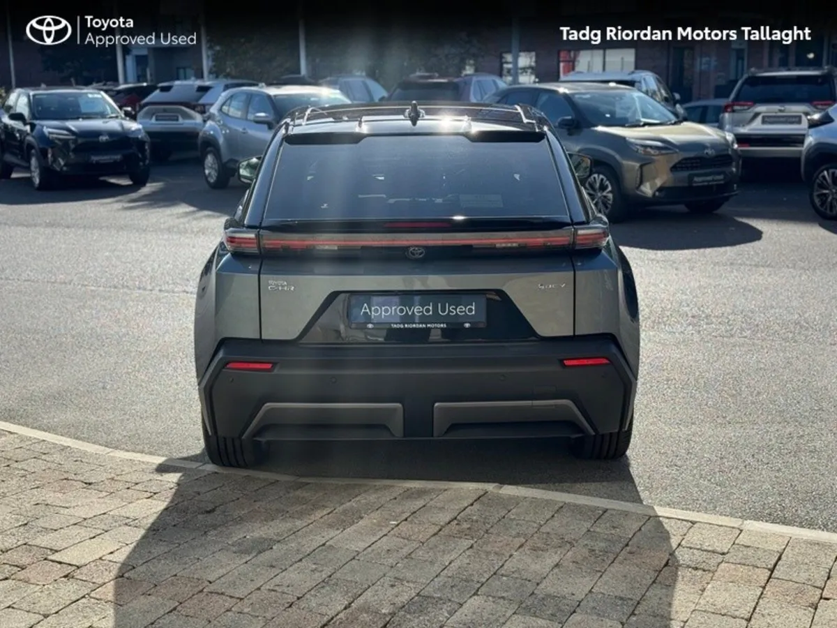 Toyota C-HR BEV PREMIER ** ONE MILLION KM / 10 YEA - Image 4