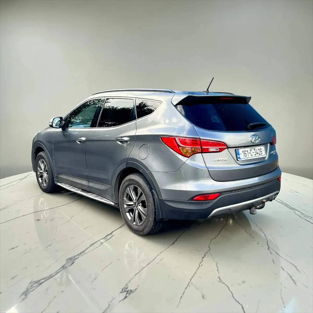2016 Hyundai Santa Fe 2.2 CRDi 4WD Exec Leather - Image 5