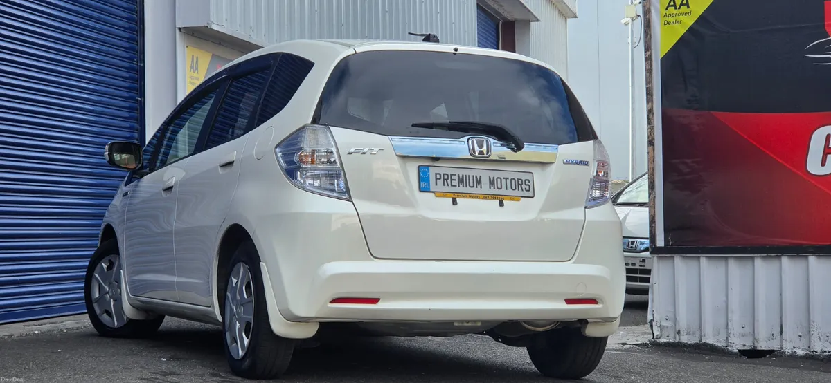 Honda Fit 2013 - Image 4