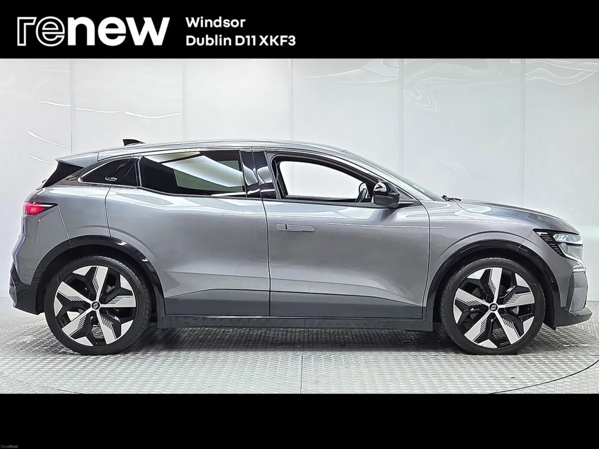 Renault Megane E-Tech EV40 130hp Techno - Image 6