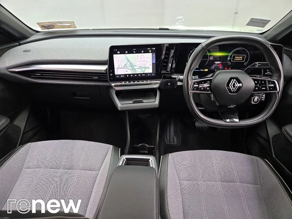 Renault Megane E-Tech EV40 130hp Techno - Image 2