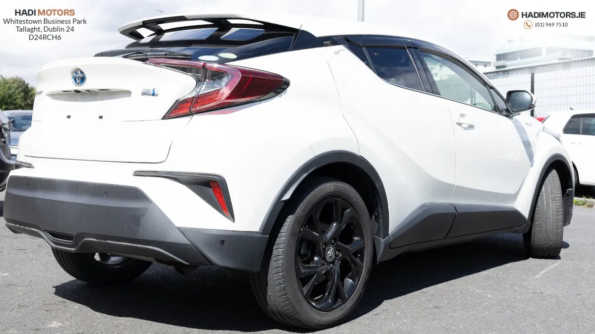 TOYOTA C-HR 1.8 HYBRID 2019 WHITE - 50,270KM - Image 5