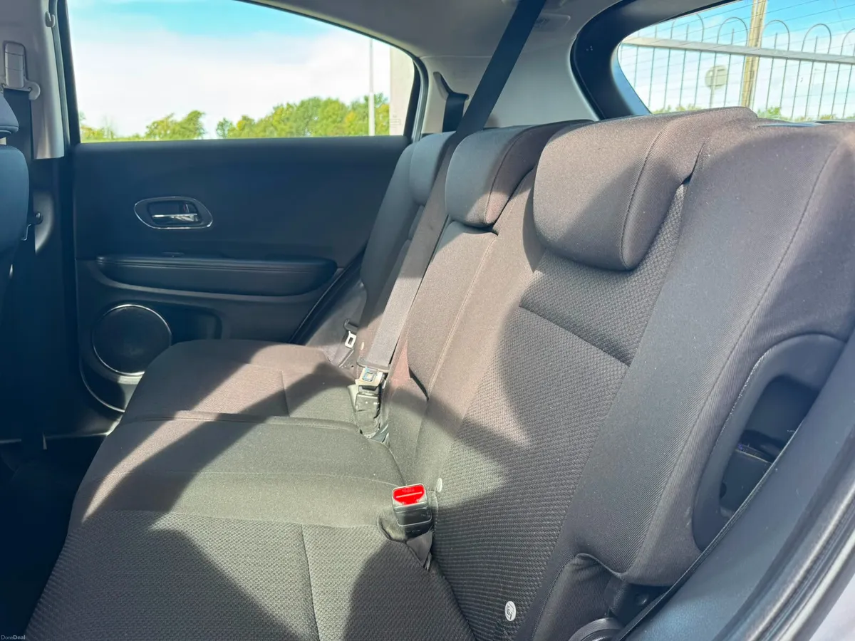 Honda HR-V ES 2019 - Image 6
