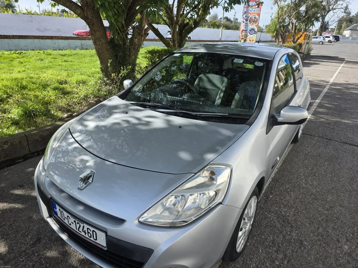 Renault clio 1.2 low km - Image 4