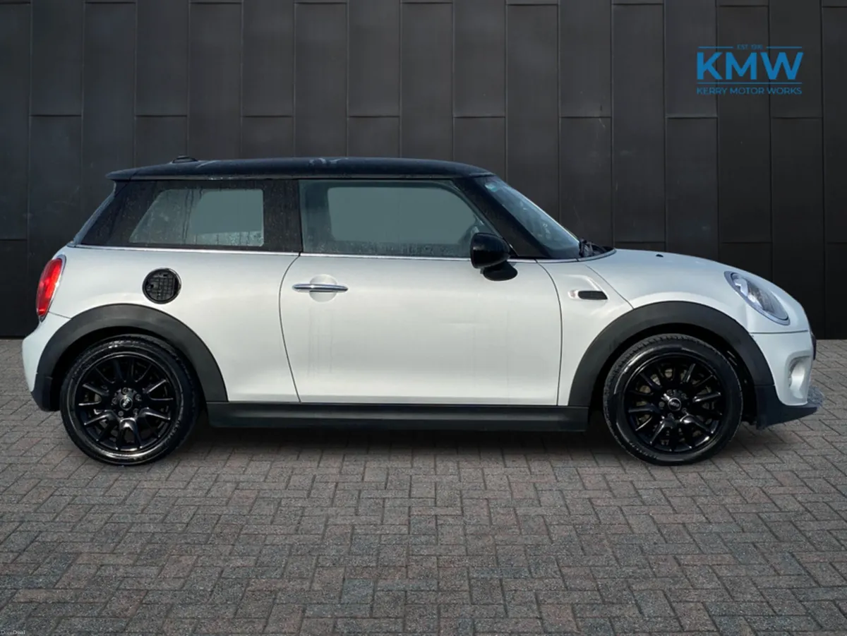 Mini Cooper 2.0 D COUNTRYMAN 5DR AU AUTO COOPER - Image 5