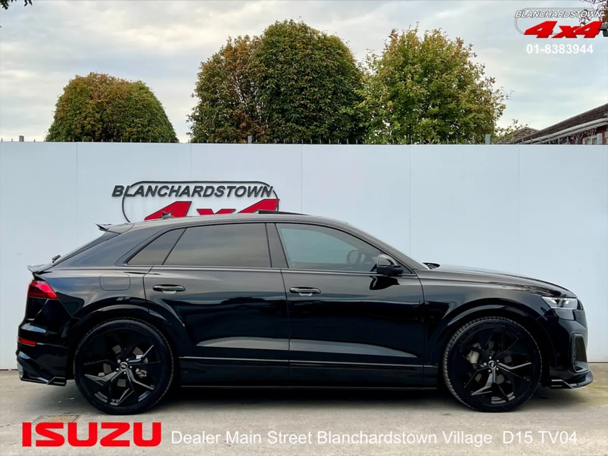 Audi Q8 LNCH ED 55 TFSI MHEV Q QUATTRO LAUNCH EDIT - Image 3