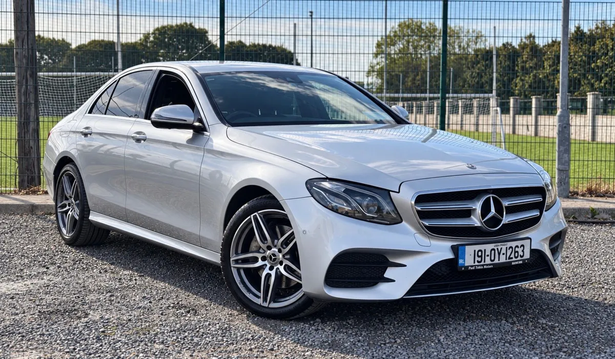 AMG PREMIUM | E220D 4-MATIC | FSH | NCT 03/27 - Image 1