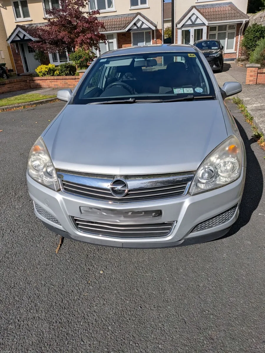 Opel Astra 2009 1.4 Petrol - Image 3