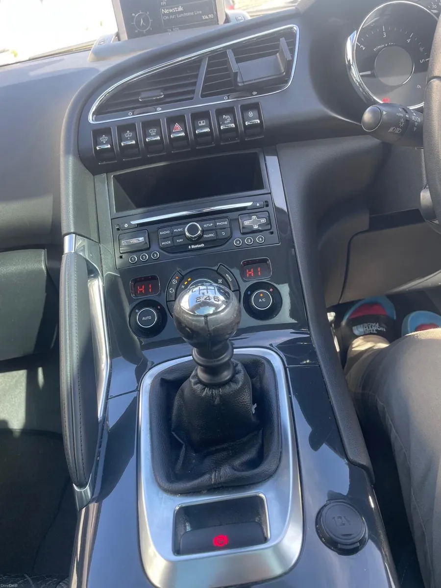 Peugeot 3008 2015 - Image 1