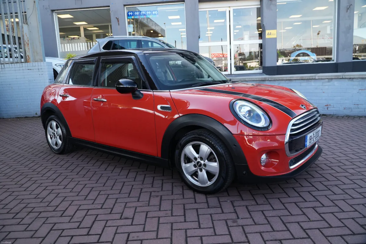 2019 MINI COOPER 5 DR PETROL - Image 2