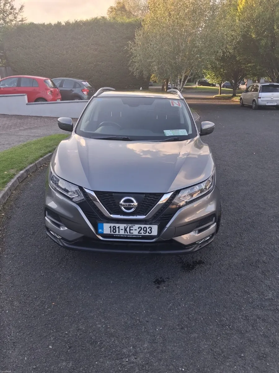 Nissan Qashqai 2018 inc Sunroof Grt condition - Image 2