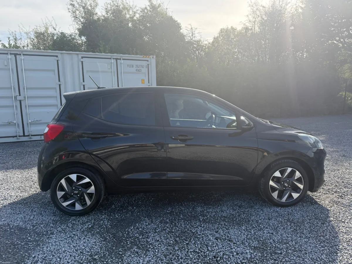 Hyundai i10 232 from €65 per wk o deposit finance - Image 4