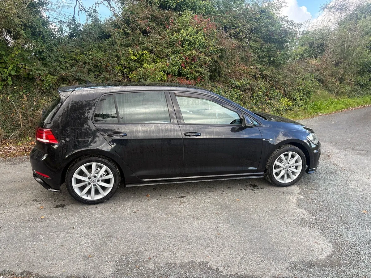 R Line Golf 2018 1.6TDI - Image 5