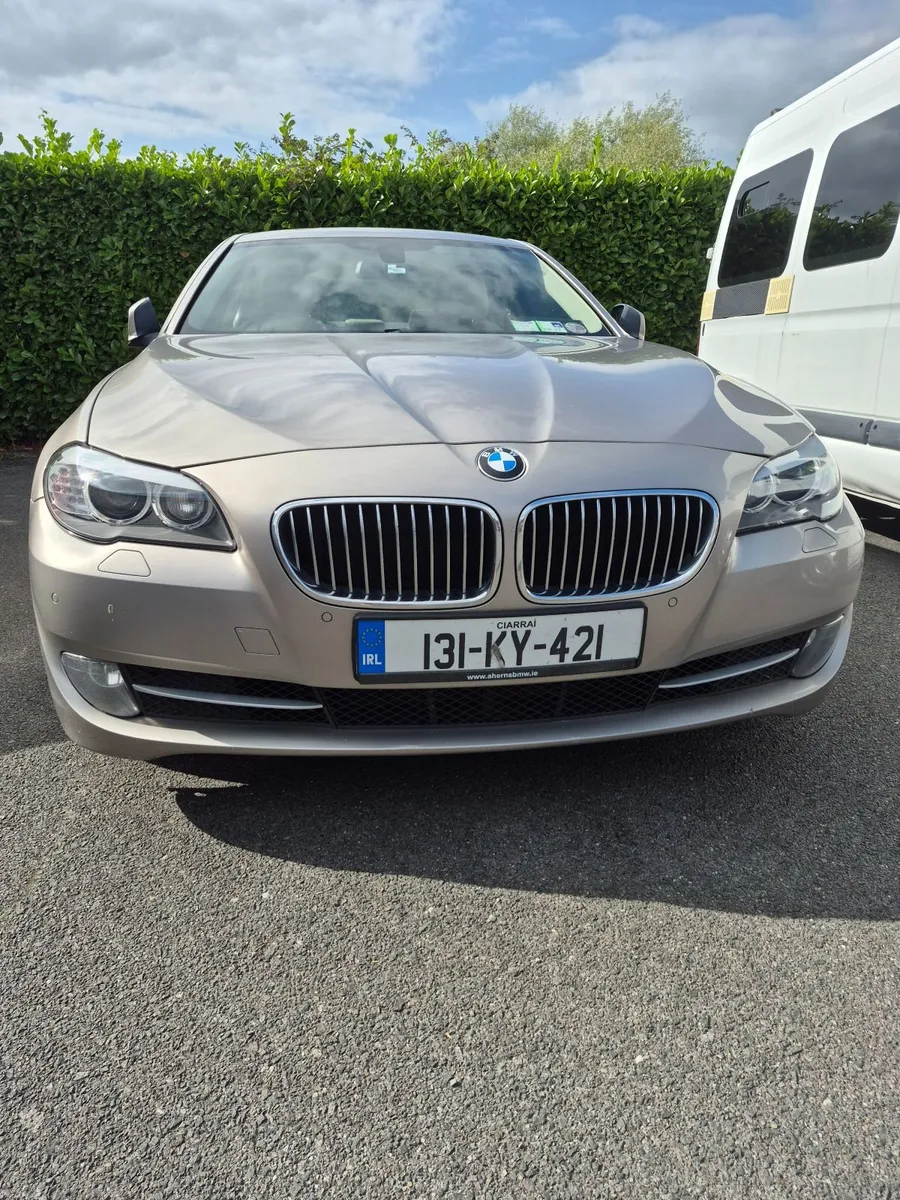 Pristine BMW 5-Series 2013 - Image 1