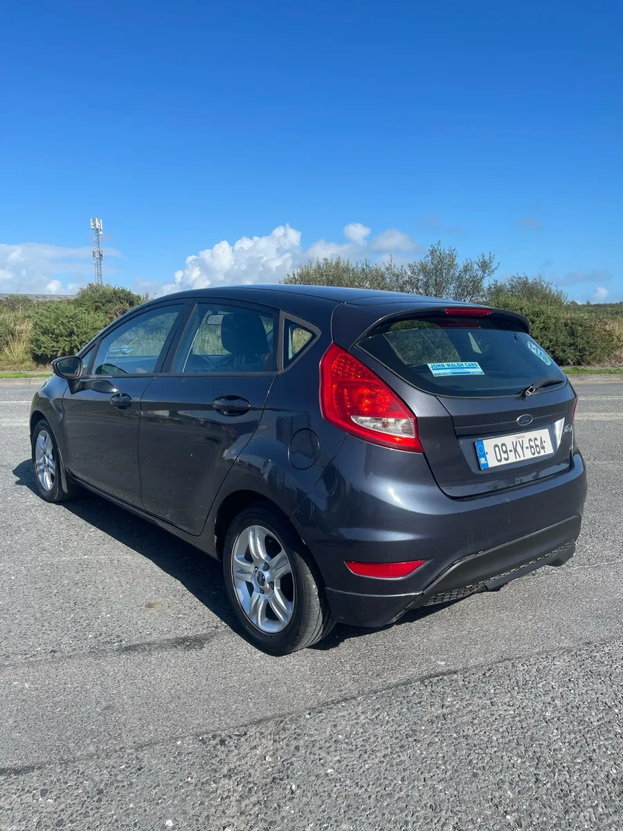 Ford fiesta 2009 - Image 4