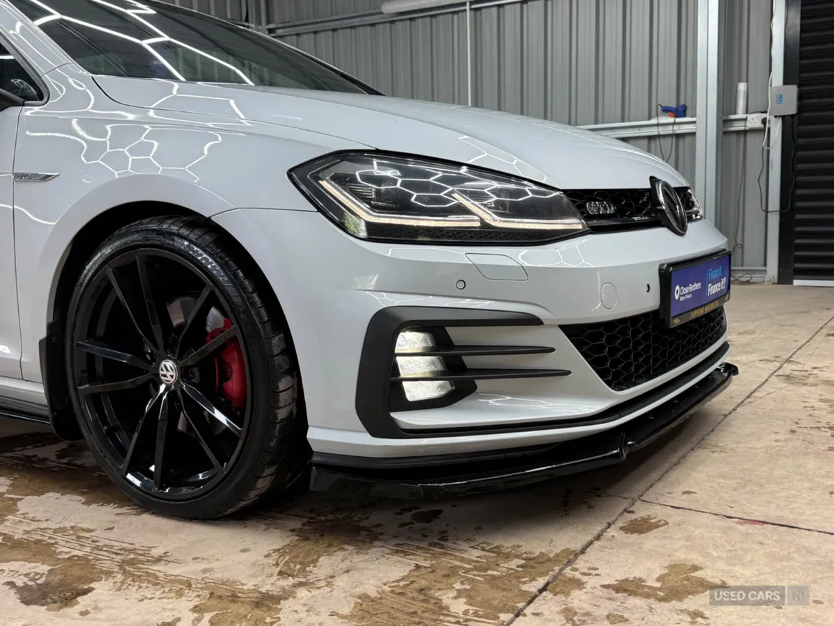 Volkswagen Golf 2017 - PRICE ON IRISH PLATES - Image 4