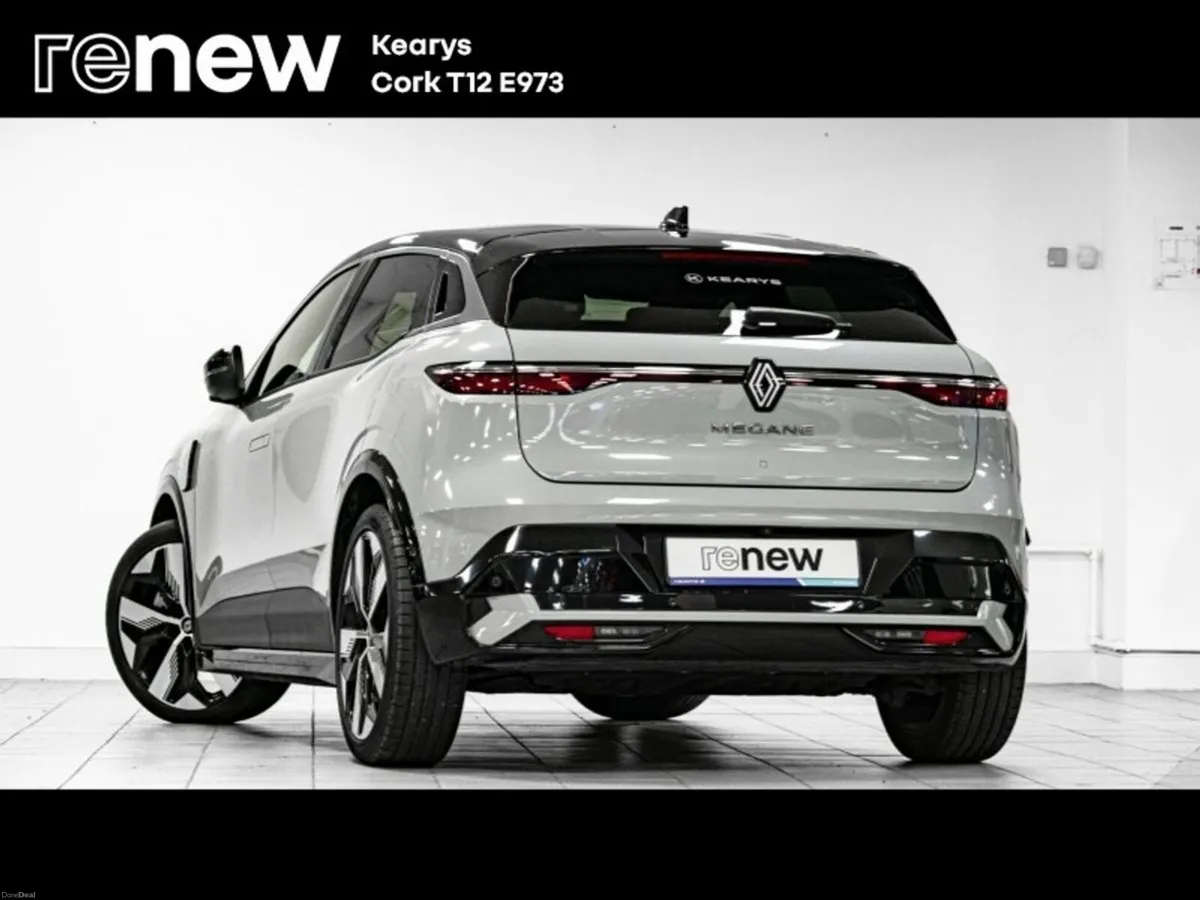 Renault Megane E-Tech EV Techno Comfort Range  220 - Image 3