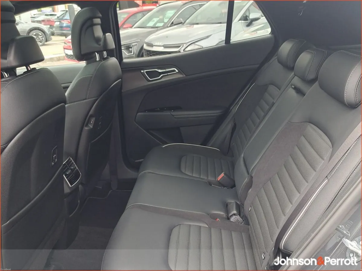 Kia Sportage GT Line SR MHEV - Image 5
