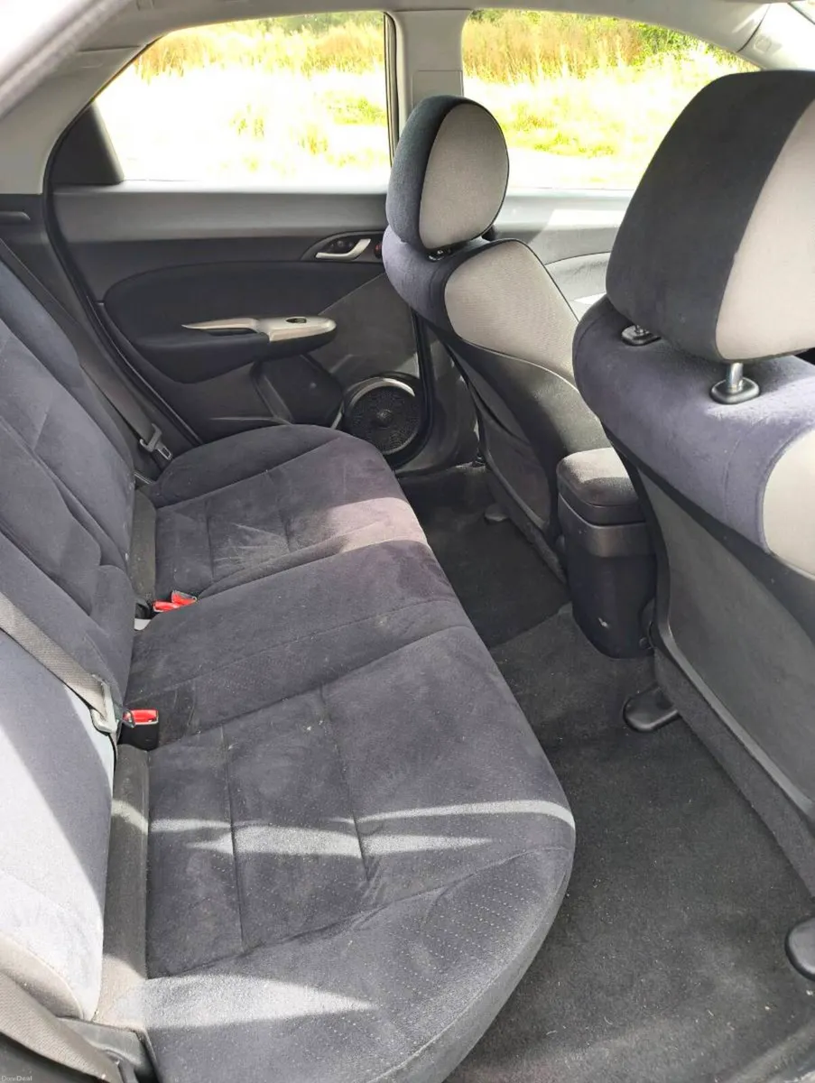 Honda Civic 2.2L - Image 4