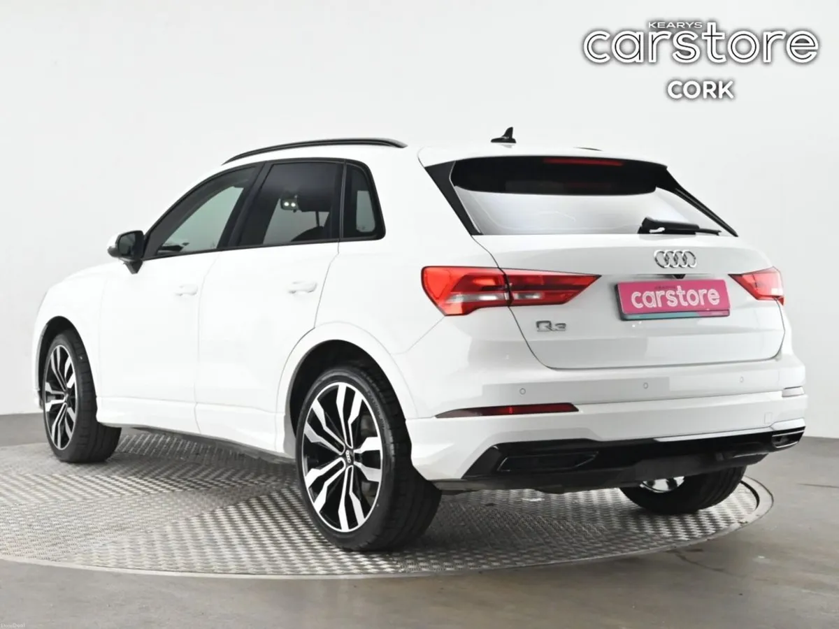 Audi Q3 35 TDI 150HP S Tronic SE - Image 3