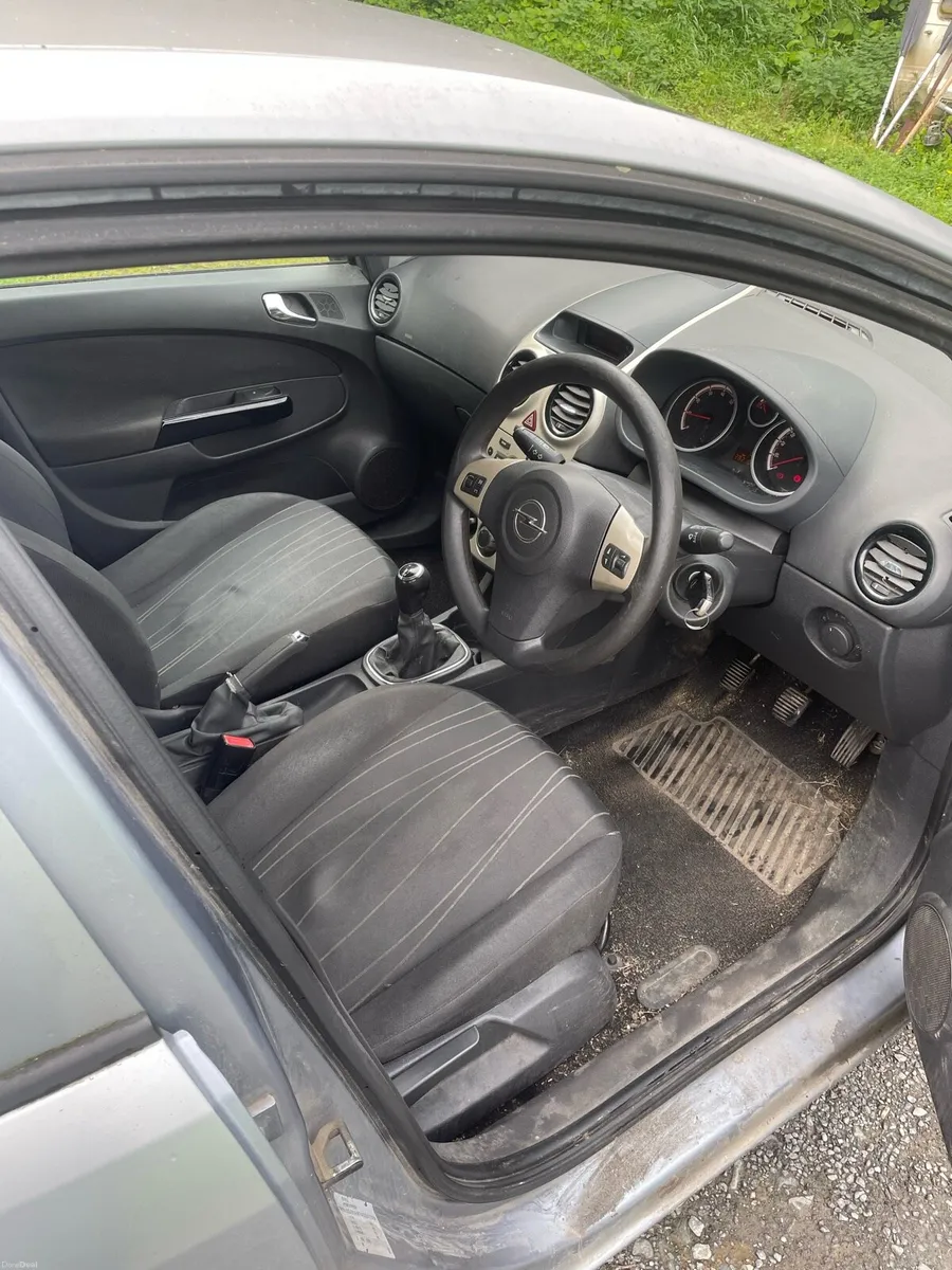 Opel corsa - Image 4