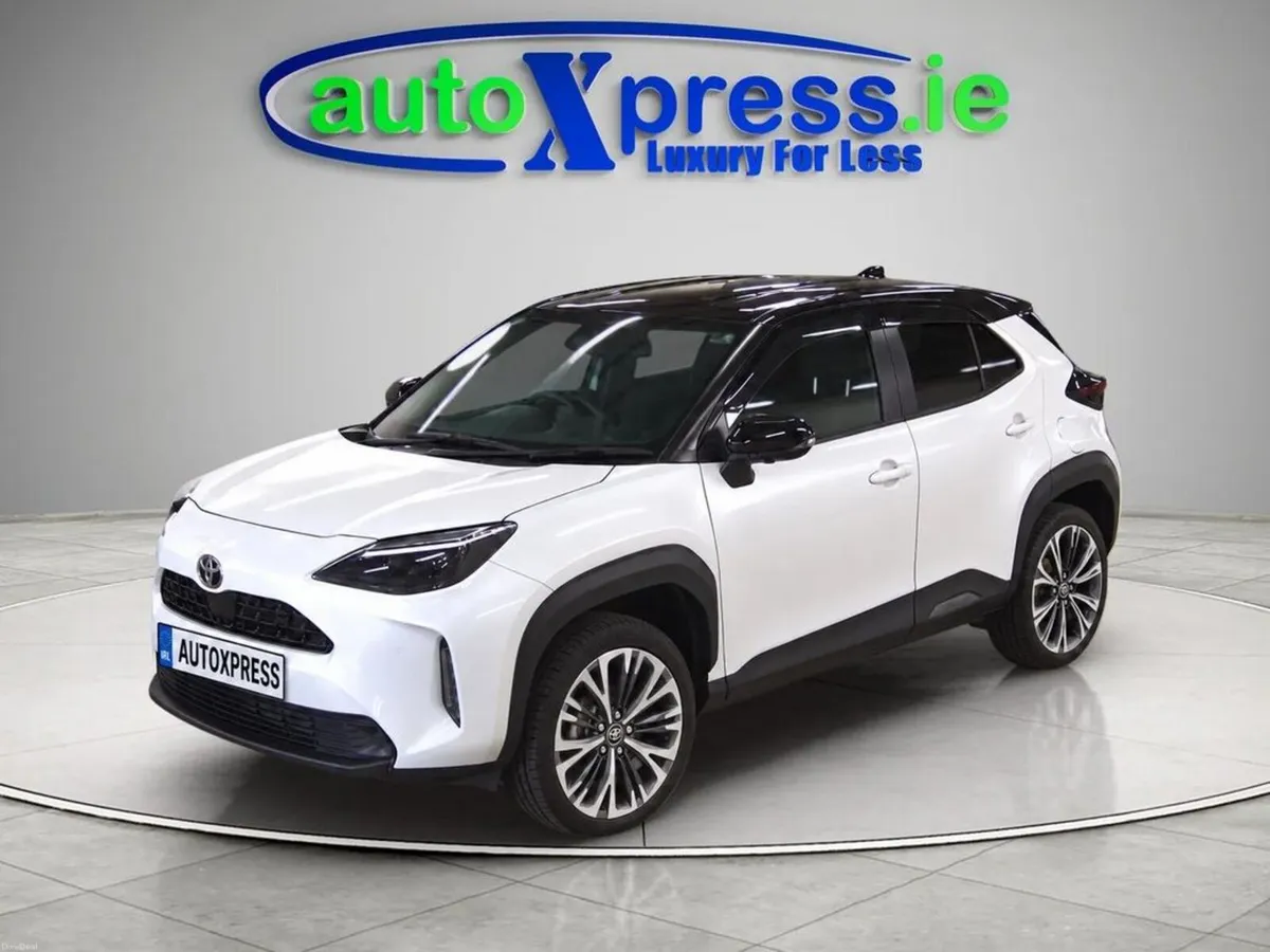 Toyota Yaris Cross 1.5 HYBRID Z, Ultra Low Mileage - Image 5