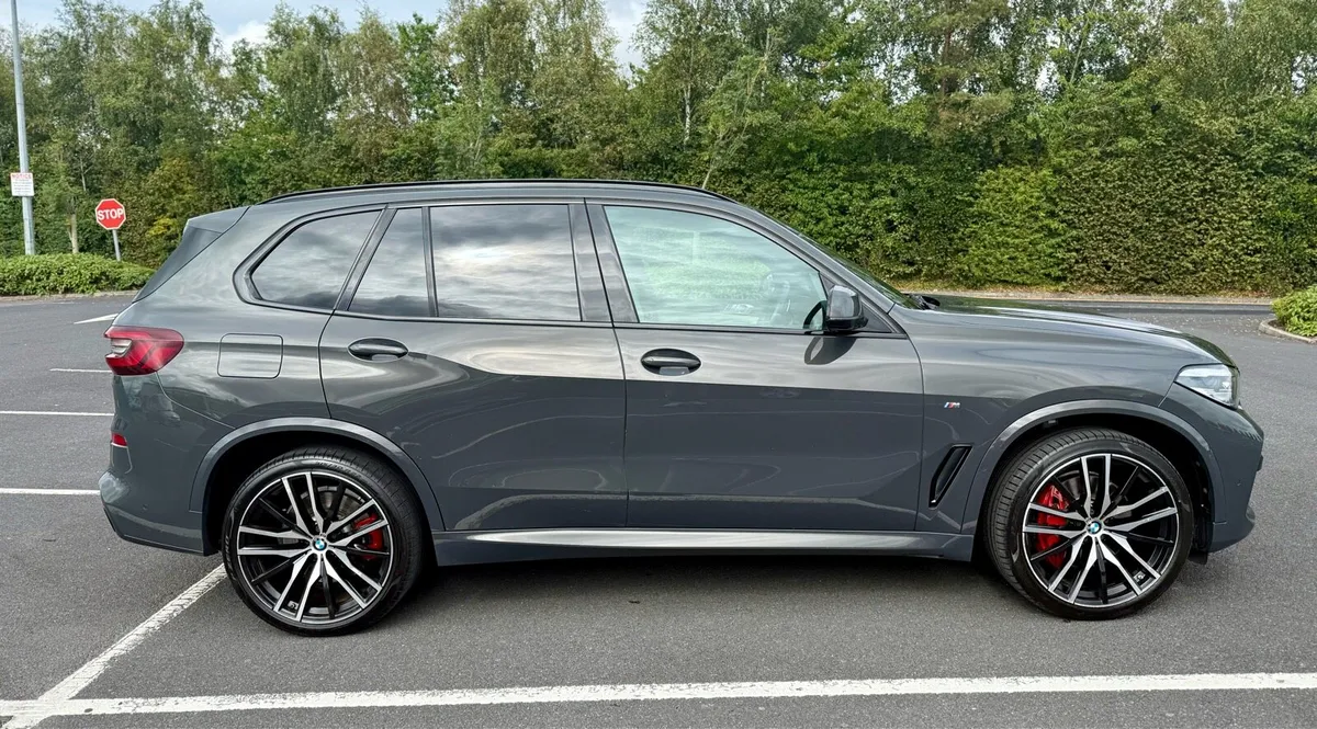 2021 BMW X5 30D M-SPORT *7 SEATER*HUGE SPEC* - Image 2
