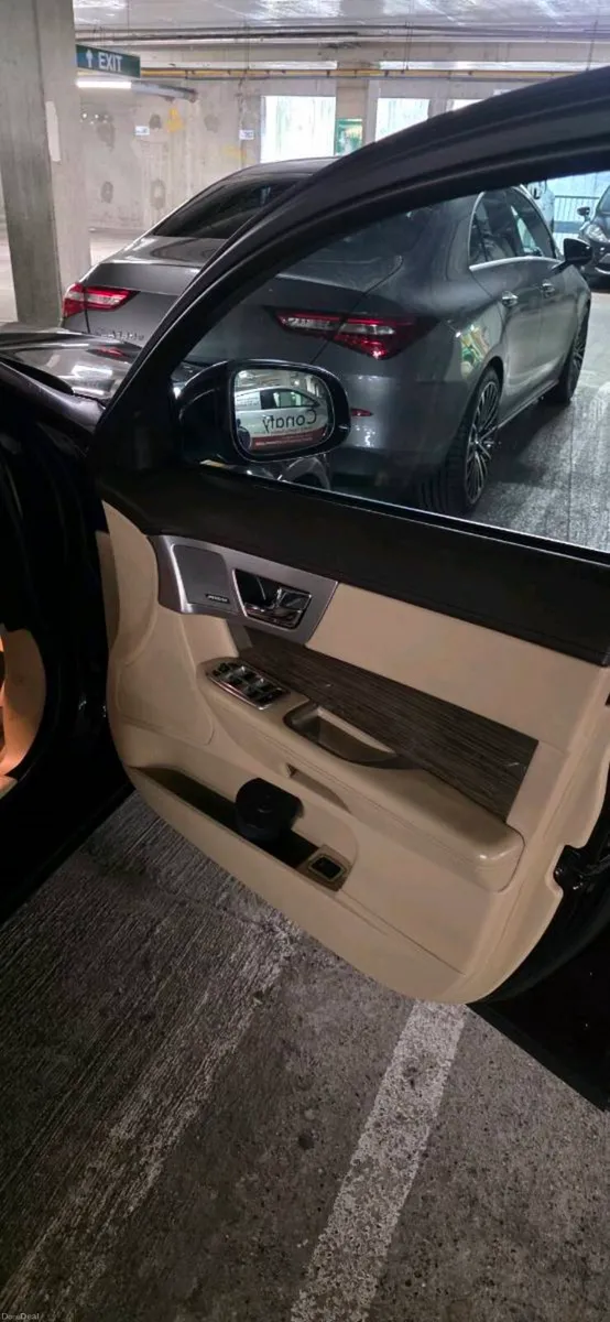 JAGUAR XF 2.2 - Image 6