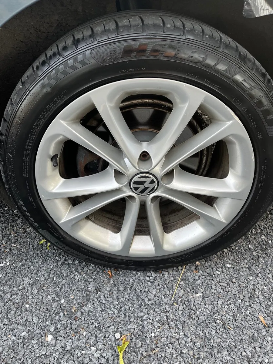 Volkswagen Passat 2014 - Image 3