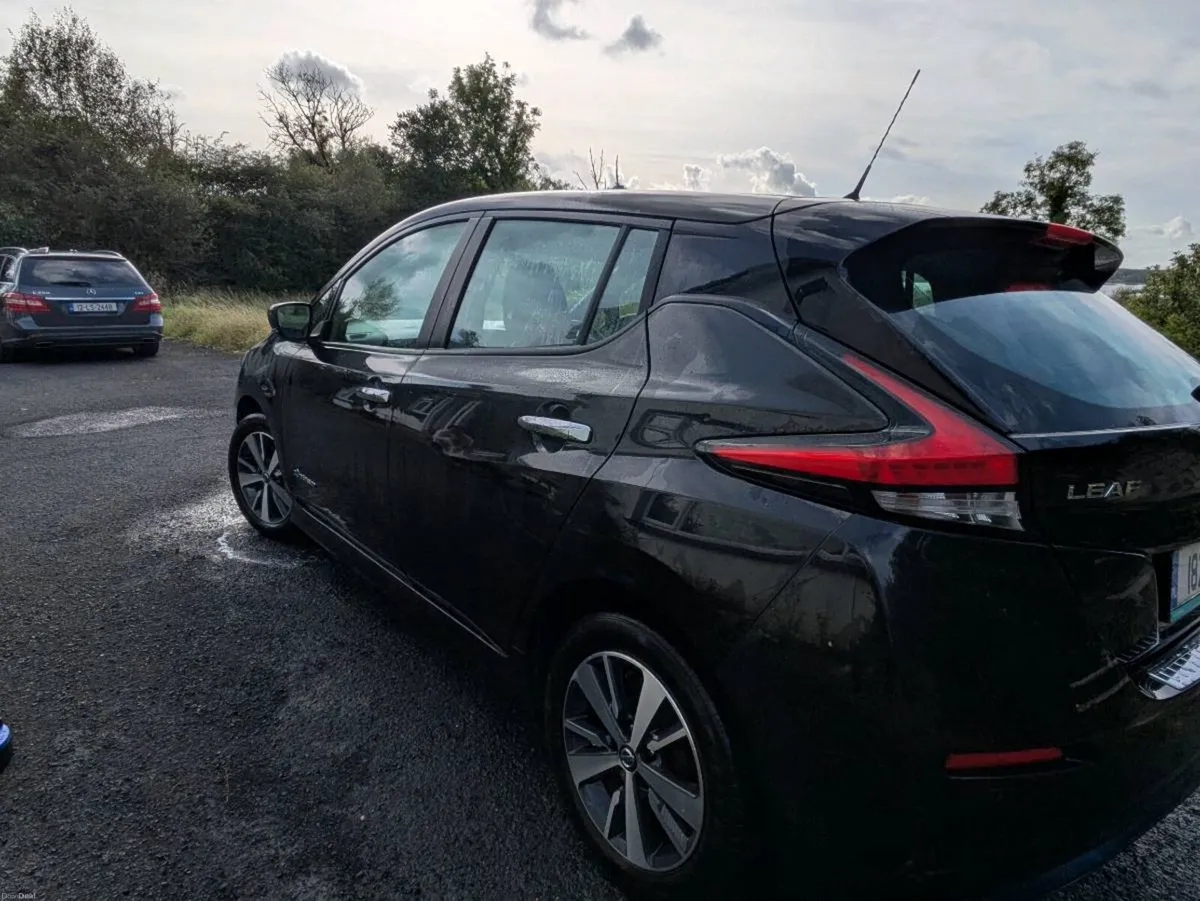 Nissan Leaf - Image 4
