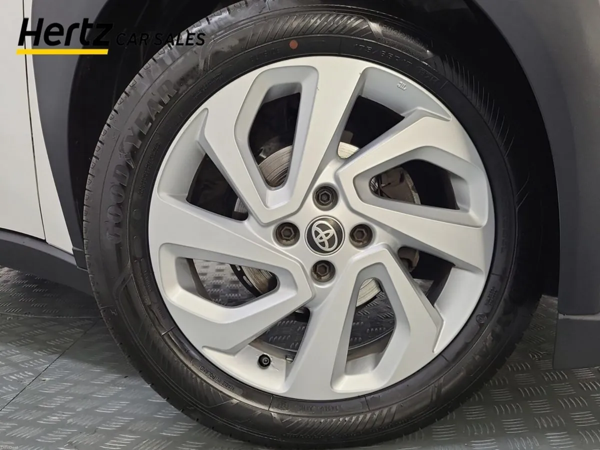 Toyota Aygo X PURE VVT-I 1.0 Petrol Manual - Image 6