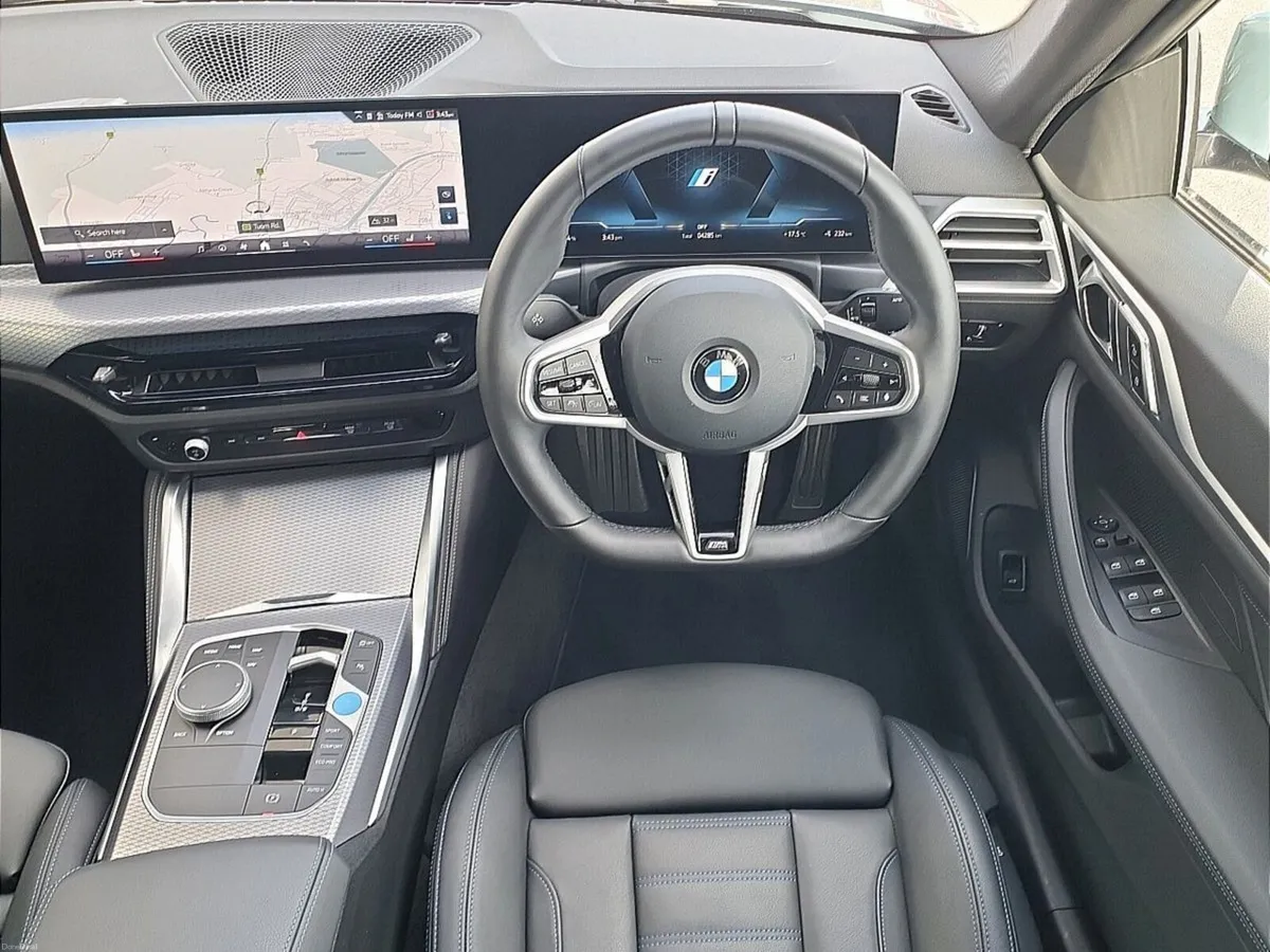 BMW i4 eDrive35 M Sport Pro - Image 5
