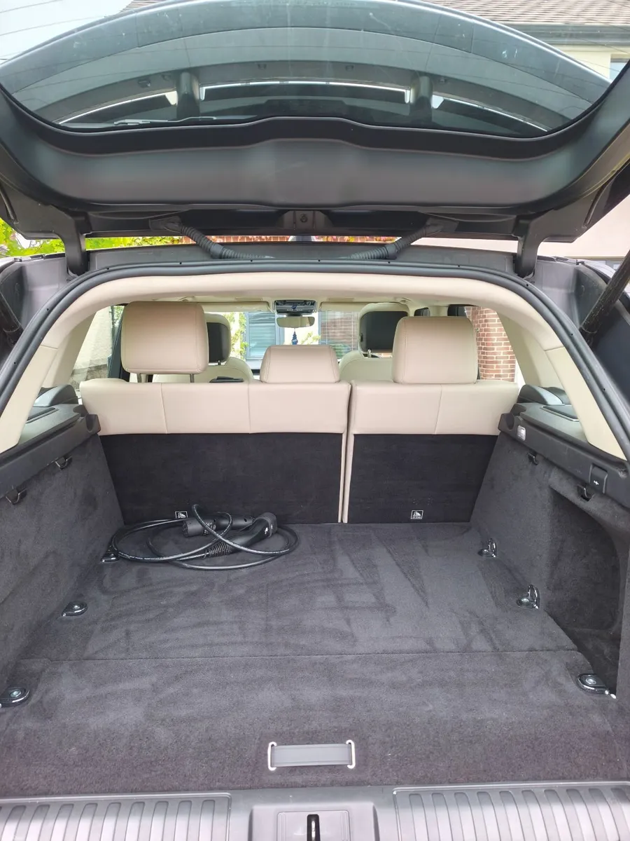 Land Rover Range Rover 2021 - Image 4