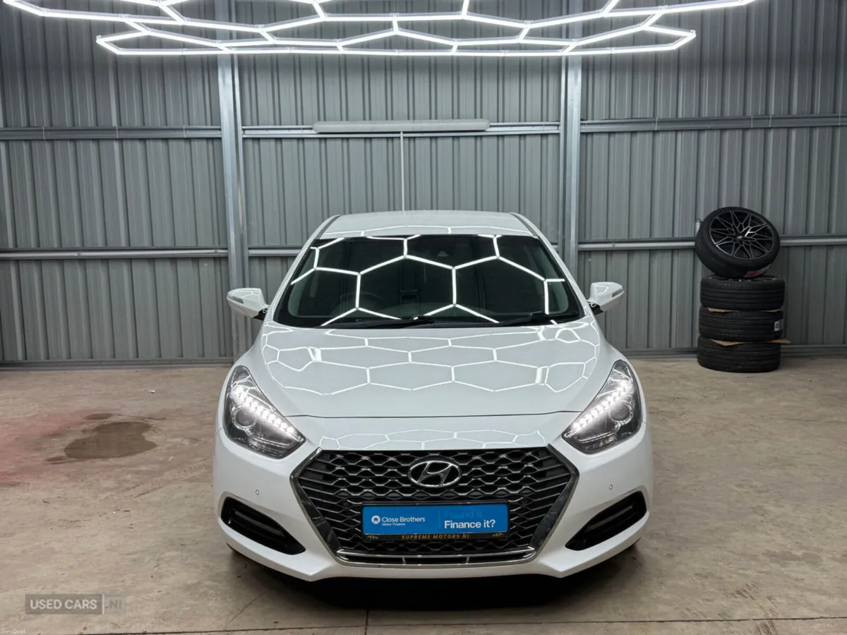 Hyundai i40 2019 - PRICE ON IRISH PLATES - Image 2