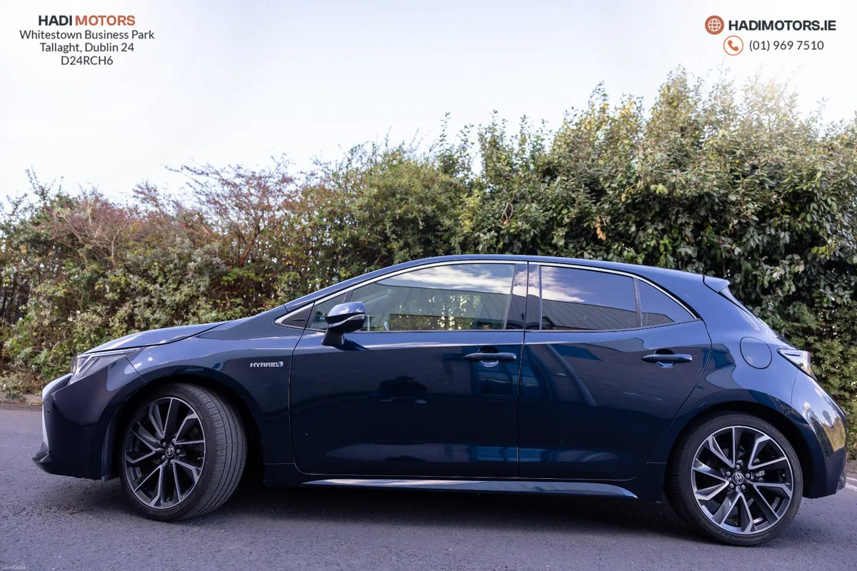 TOYOTA COROLLA SPORT HYBRID 2019 NAVY 112,723KM - Image 5