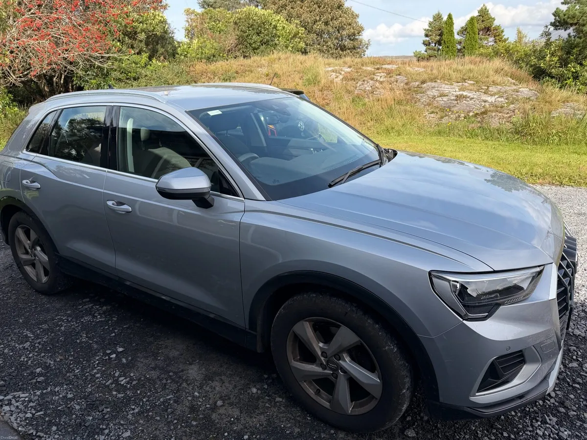 Audi q3 2019 - Image 3