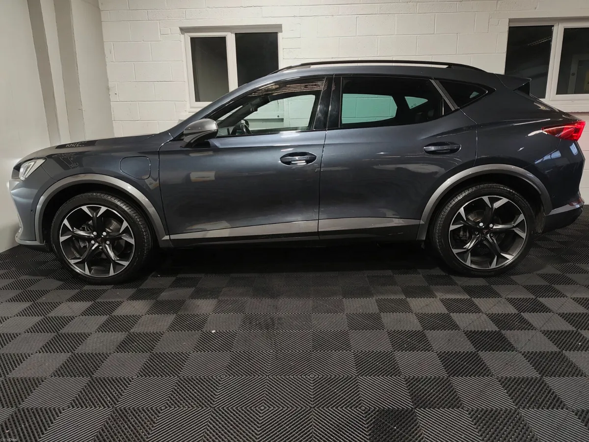 Cupra Formentor 2023 1.4 AUTO HYBRID FULL SPEC EXT - Image 6