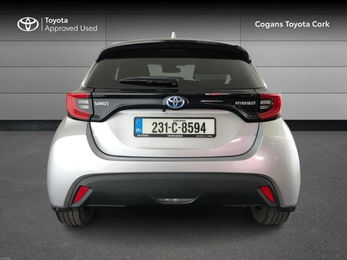 Toyota Yaris 1.5 LUNA SPORT 4DR AUTO - Image 4