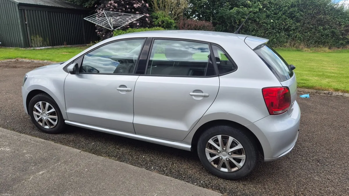 Volkswagen Polo 2011 - Image 4