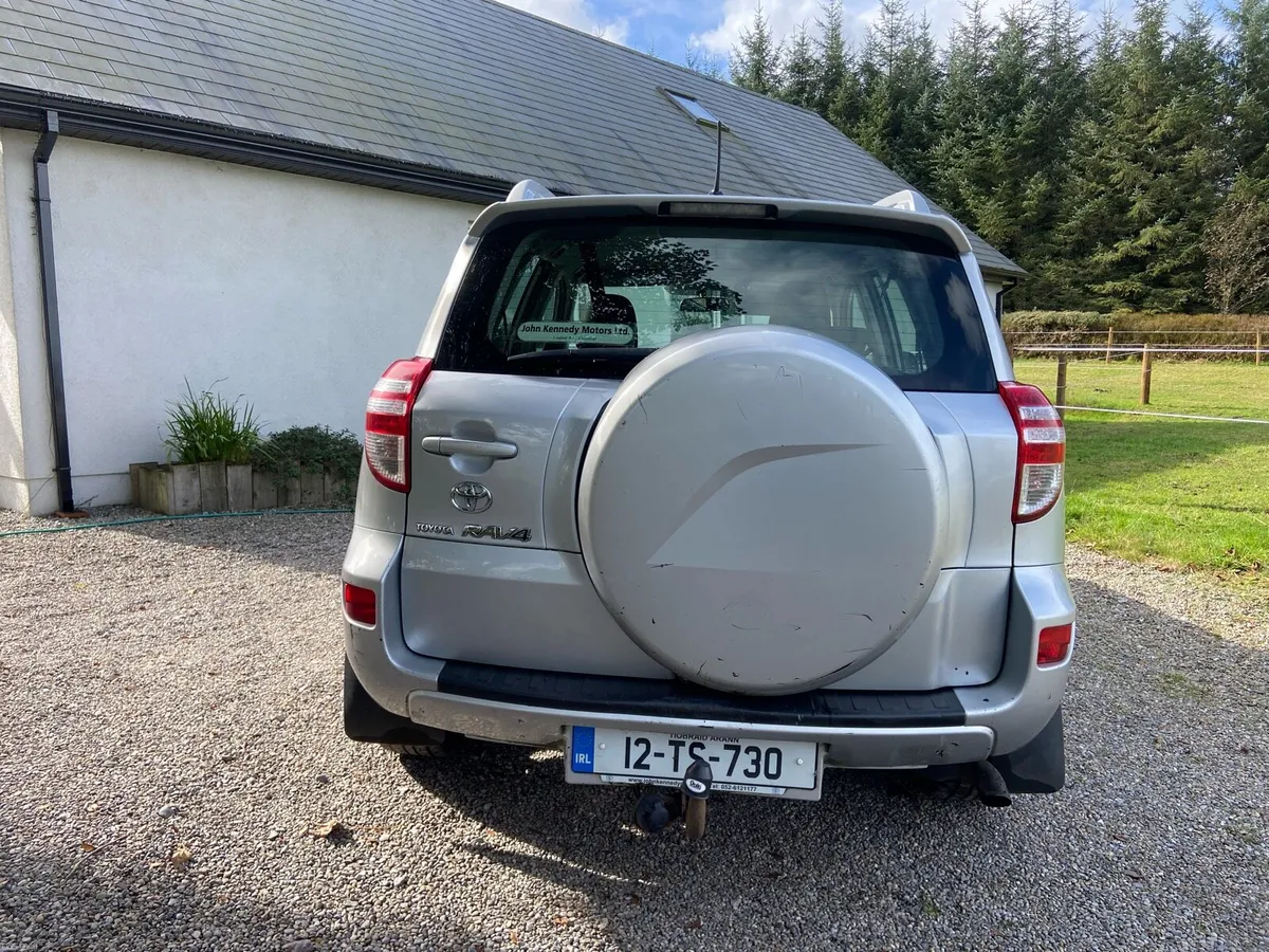 Toyota Rav4 - Image 2