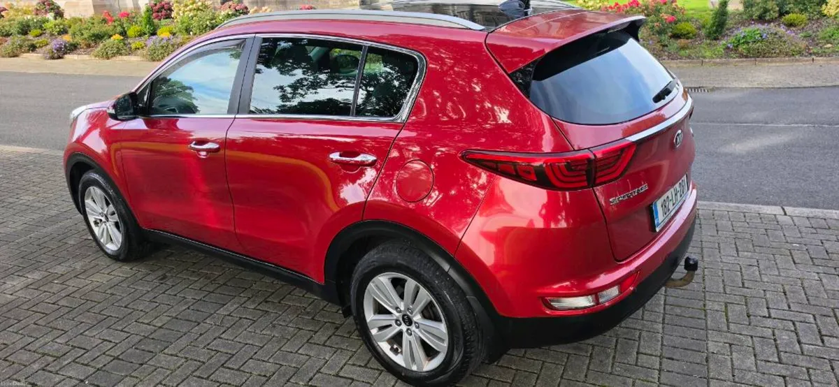 Kia SPORTAGE - Image 3